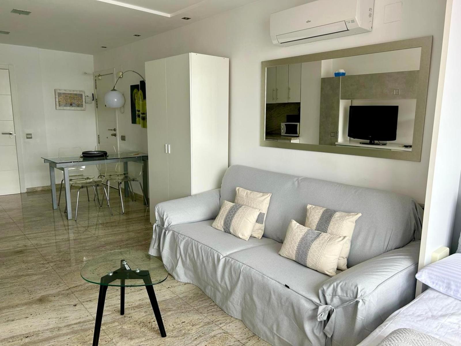 Estudios Horizonte Beach Calp Extérieur photo